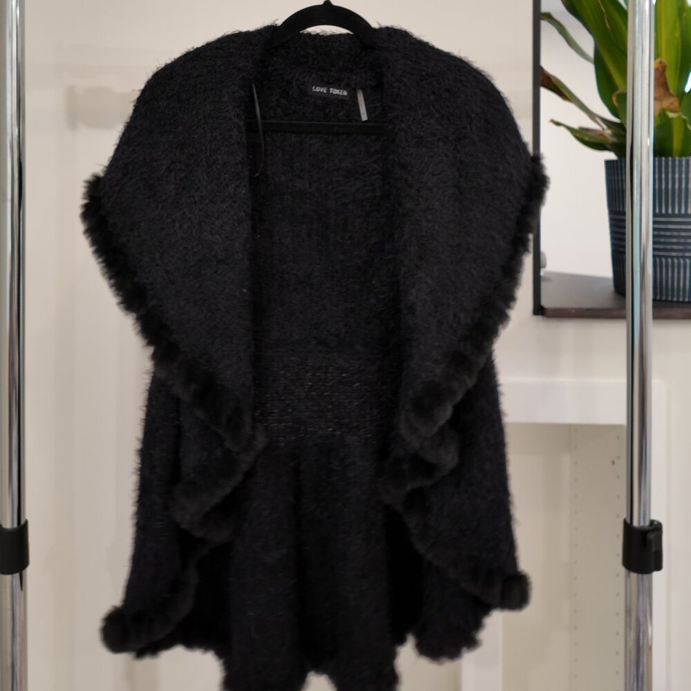 Faux Fur Trim A-Line Sweater Vest
